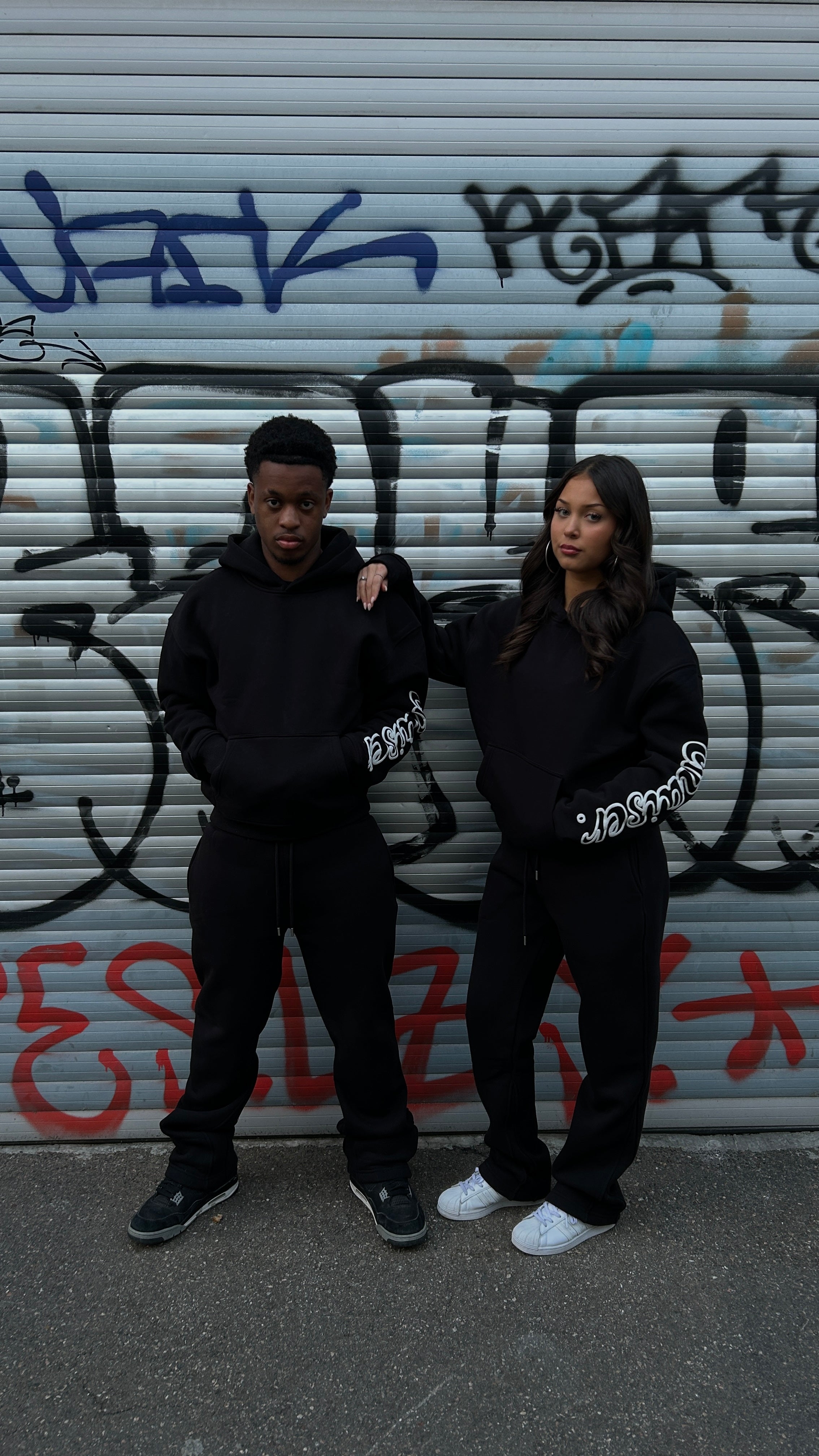 CHAISER. BLACK HOODIE